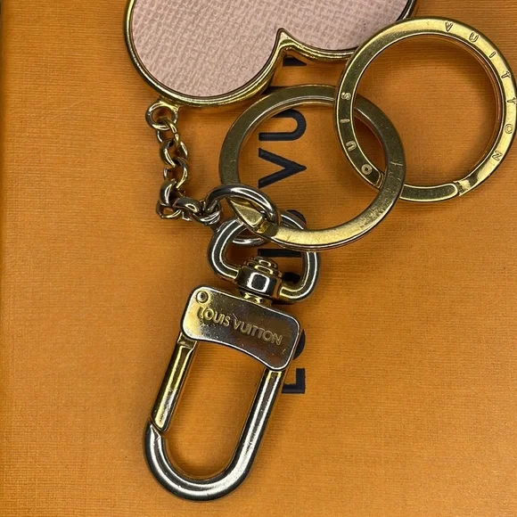 Authentic Louis Vuitton into the flower ltd. edition keychain box dust bag & COA - Picture 6 of 10